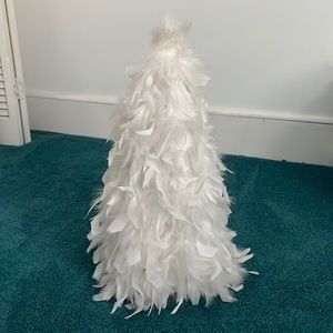 White feather Christmas tree 🎄